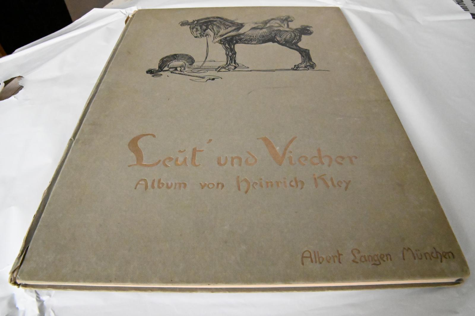 Photo of the book Leut und Viecher